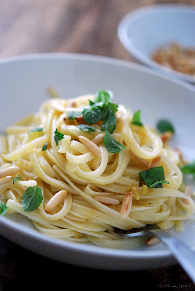 Spaghetti mit Ingwer-Gewürzbutter